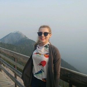 Meet your Posher, Christina